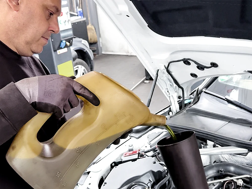 Ölwechsel | J.S. CAR VISION